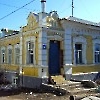 Дом усадьбы Шамовых с оградой и воротами (западное здание)