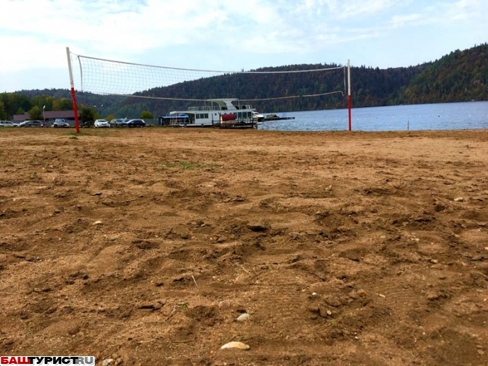 База отдыха Павловский парк. Башкортостан, на Павловском водохранилище