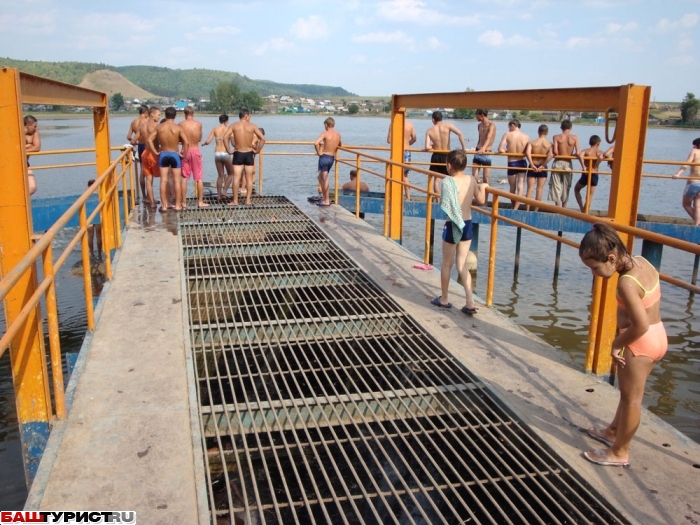 село Верхнетроицкое 