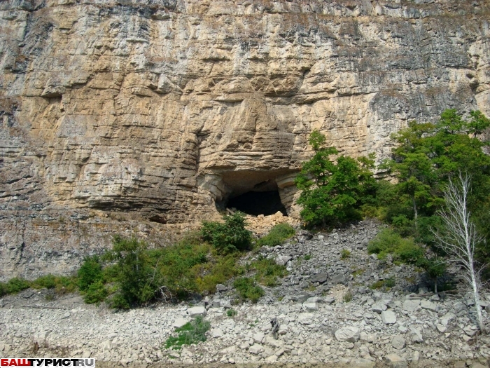 Пещера Театральная