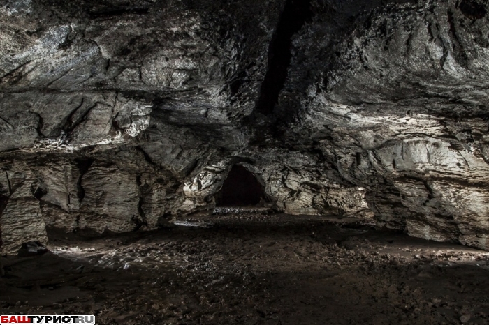 Пещера Карламанская