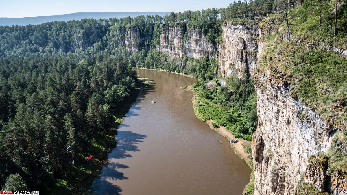 Большие Айские притесы