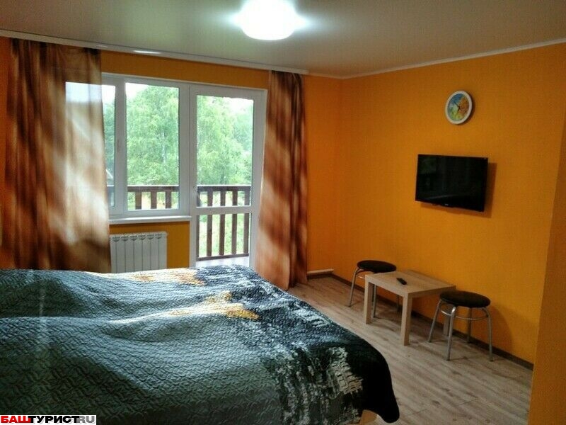 База отдыха Три пескаря (Бердяш, Павловка)