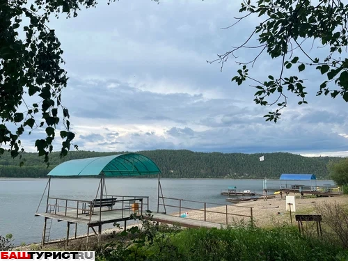База отдыха Три пескаря (Бердяш, Павловка)