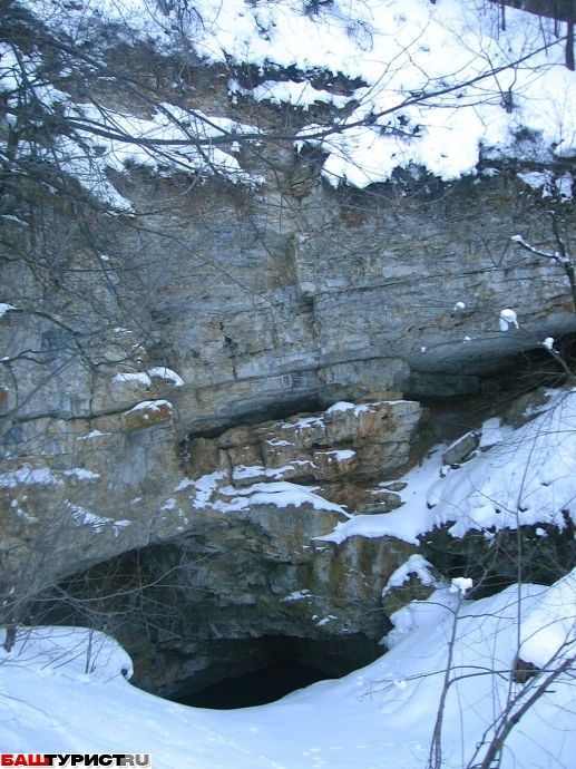 Пещера Ыласын (Соколиная, официально Еласын) в Ишимбайском районе Башкирии