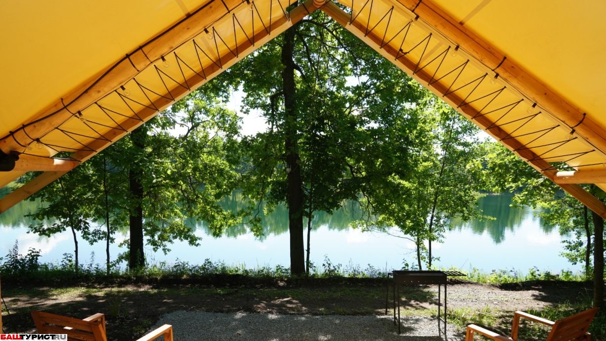 Миа Терра - глэмпинг на озере Шамсутдин