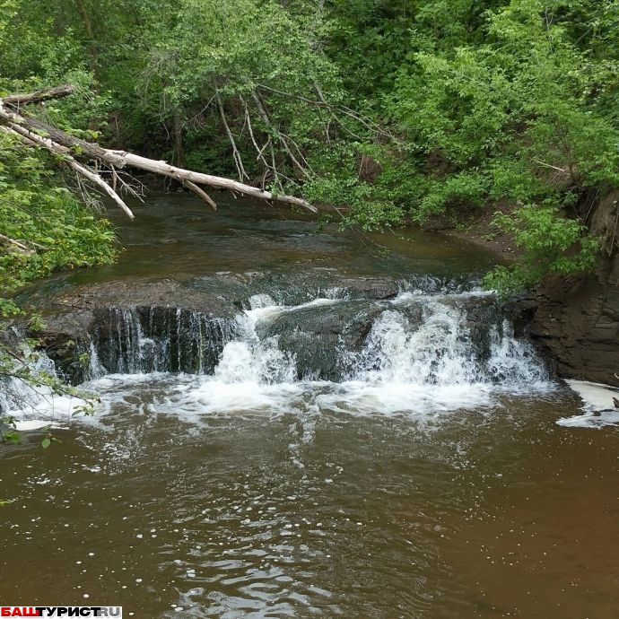 Юландинский водопад