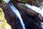 Река и водопад Кунгуртуй, рядом с водопадом Кукраук (Кук-караук) в августе