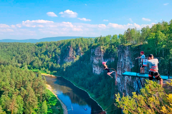 Большие Айские притесы