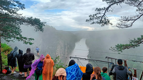 Большие Айские притесы